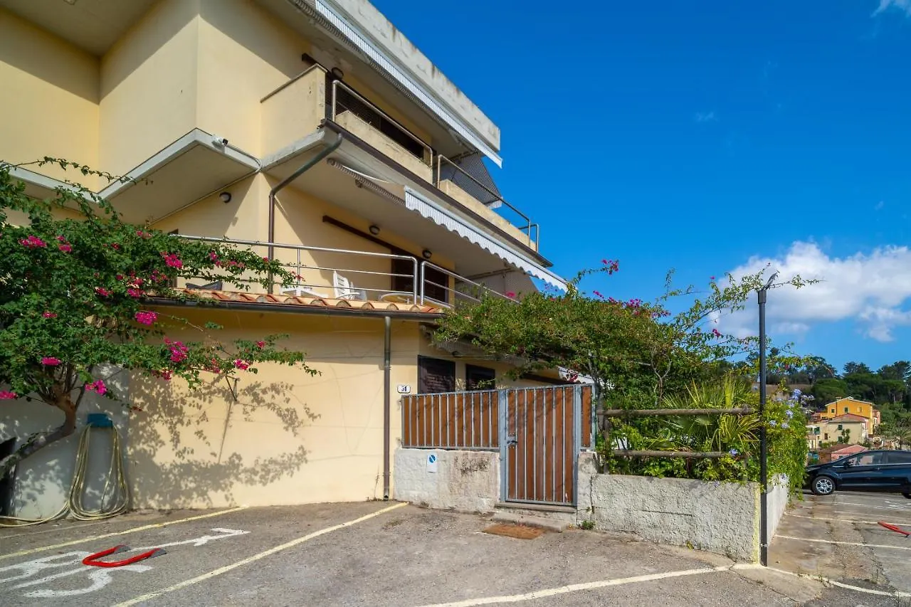 Il Porto Casa Leo Apartment Porto Azzurro Italy