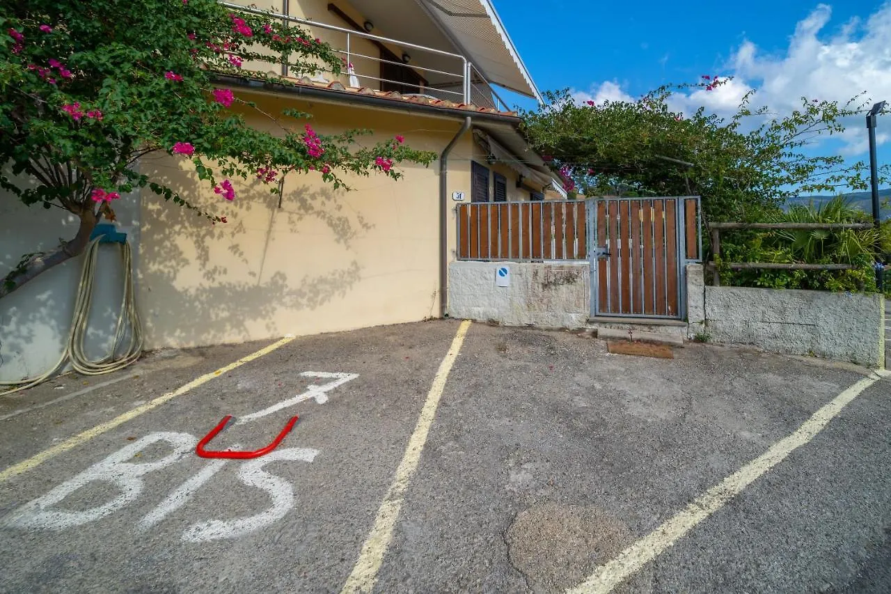 Il Porto Casa Leo Apartment Porto Azzurro